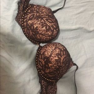 Bombshell bra